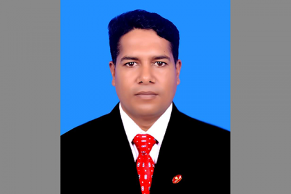 বেসরকারি টেলিভিশনের সাংবাদিক জুলহাস উদ্দিনকে প্রকাশ্যে গলাকেটে হত্যা