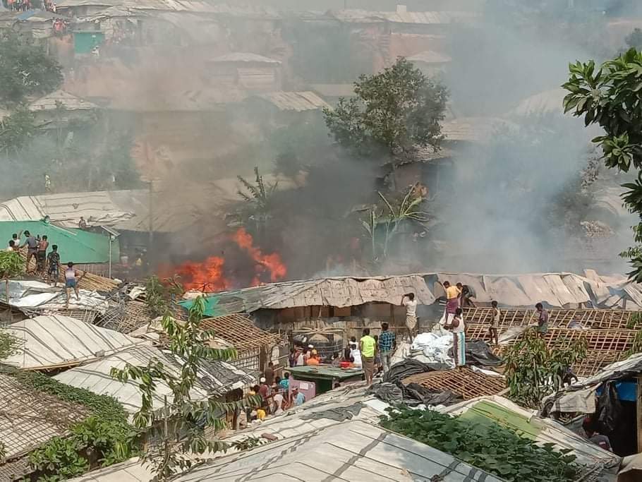 উখিয়ার বালুখালী রোহিঙ্গা ক্যাম্পে ফের অগ্নিকান্ড 