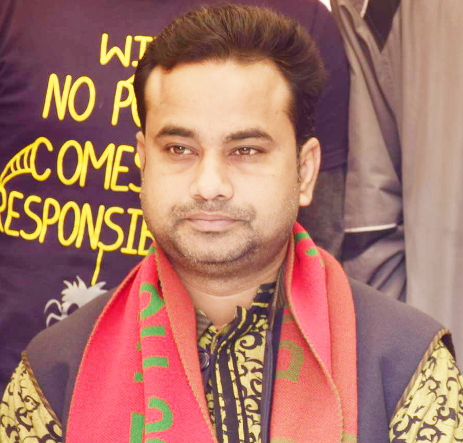 রাহাদ সুমন শুধু সাংবাদিকই নন বিশিষ্ট শিক্ষানুরাগীও